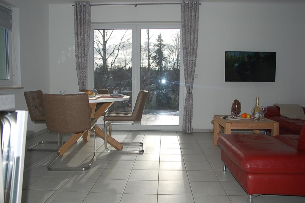 Behagliches Ferienhaus Zaunkoenig -Mit Kamin Und Sauna Tanne Exterior photo