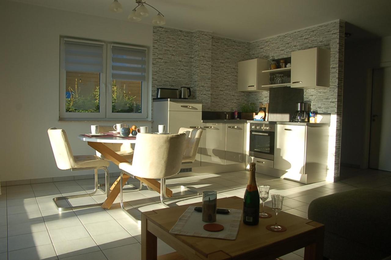 Behagliches Ferienhaus Zaunkoenig -Mit Kamin Und Sauna Tanne Exterior photo
